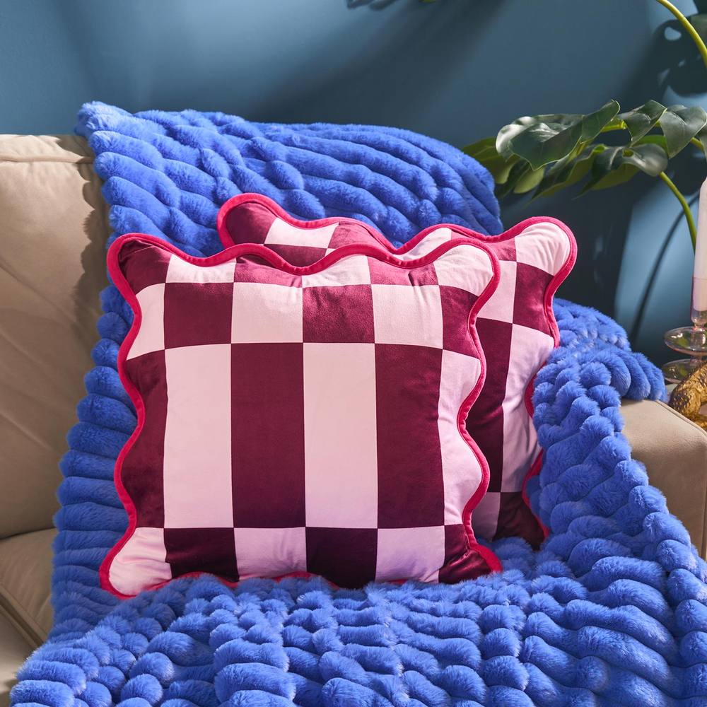 OHS 2 x Scallop Edge Checkerboard Matte Velvet Cushion Covers in Burgundy