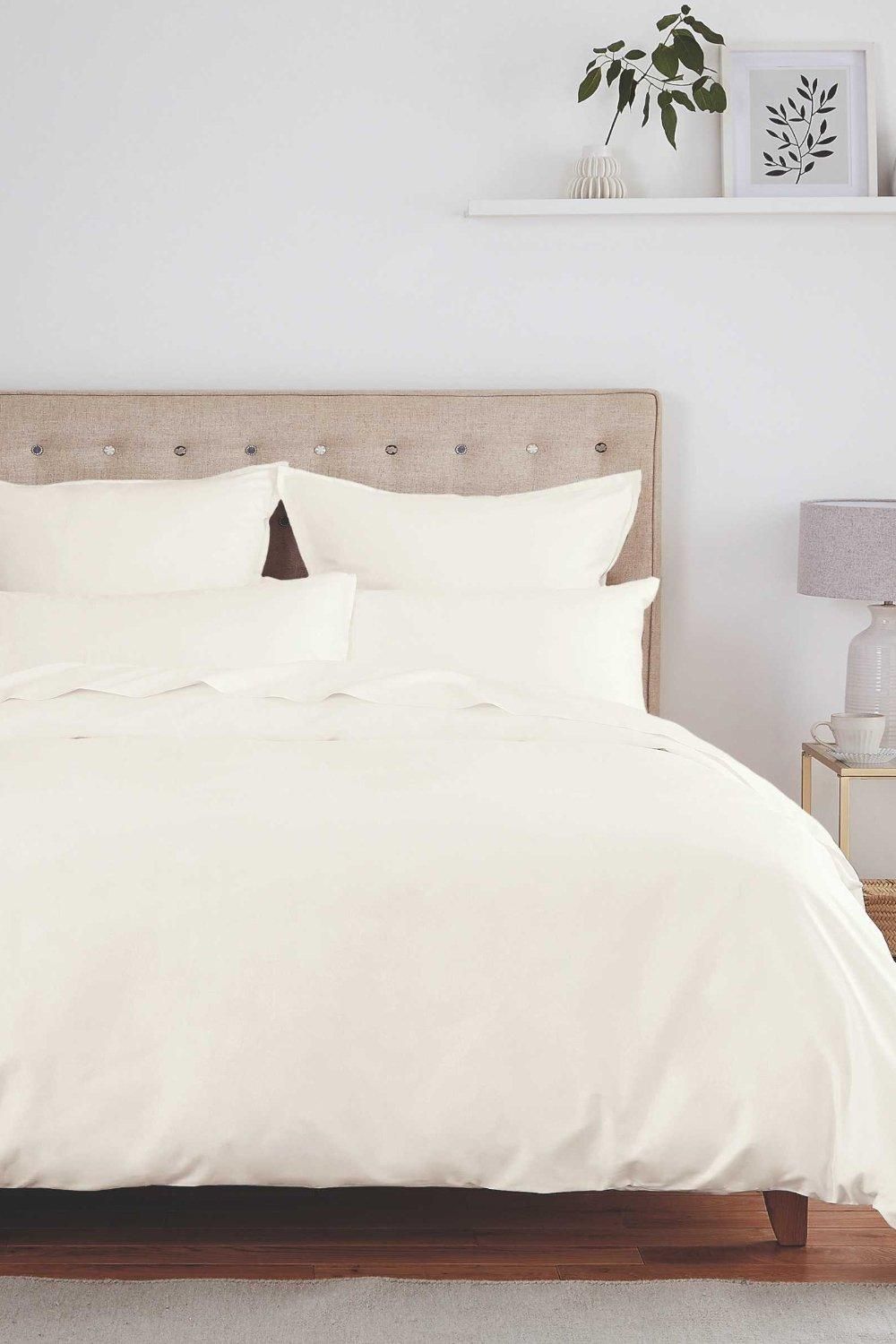 Murmur ' 500TC Plain Dye' Duvet Cover in Ivory