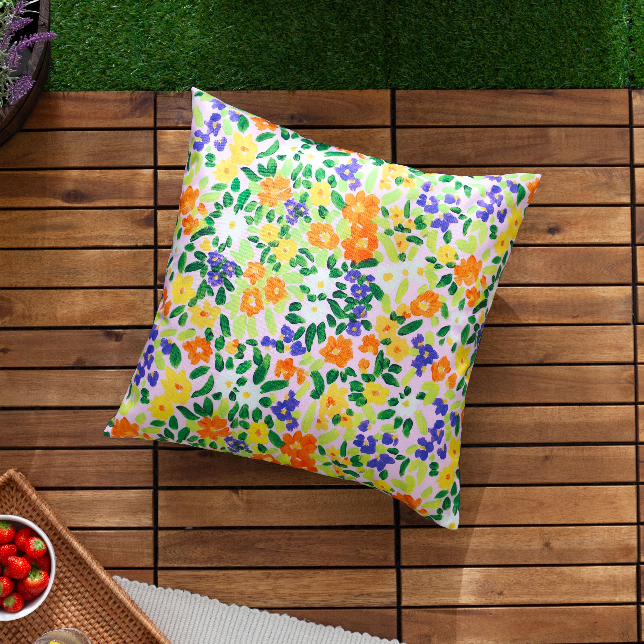Wylder Confetti Floral Printed Outdoor Cushion