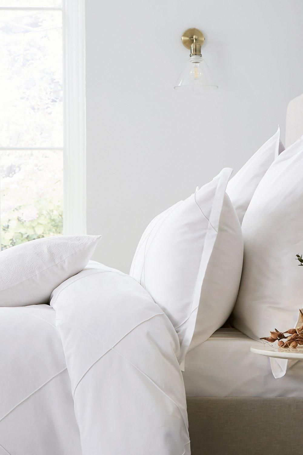 Murmur 'Cora' Cotton Sateen Oxford Pillowcase in White 2