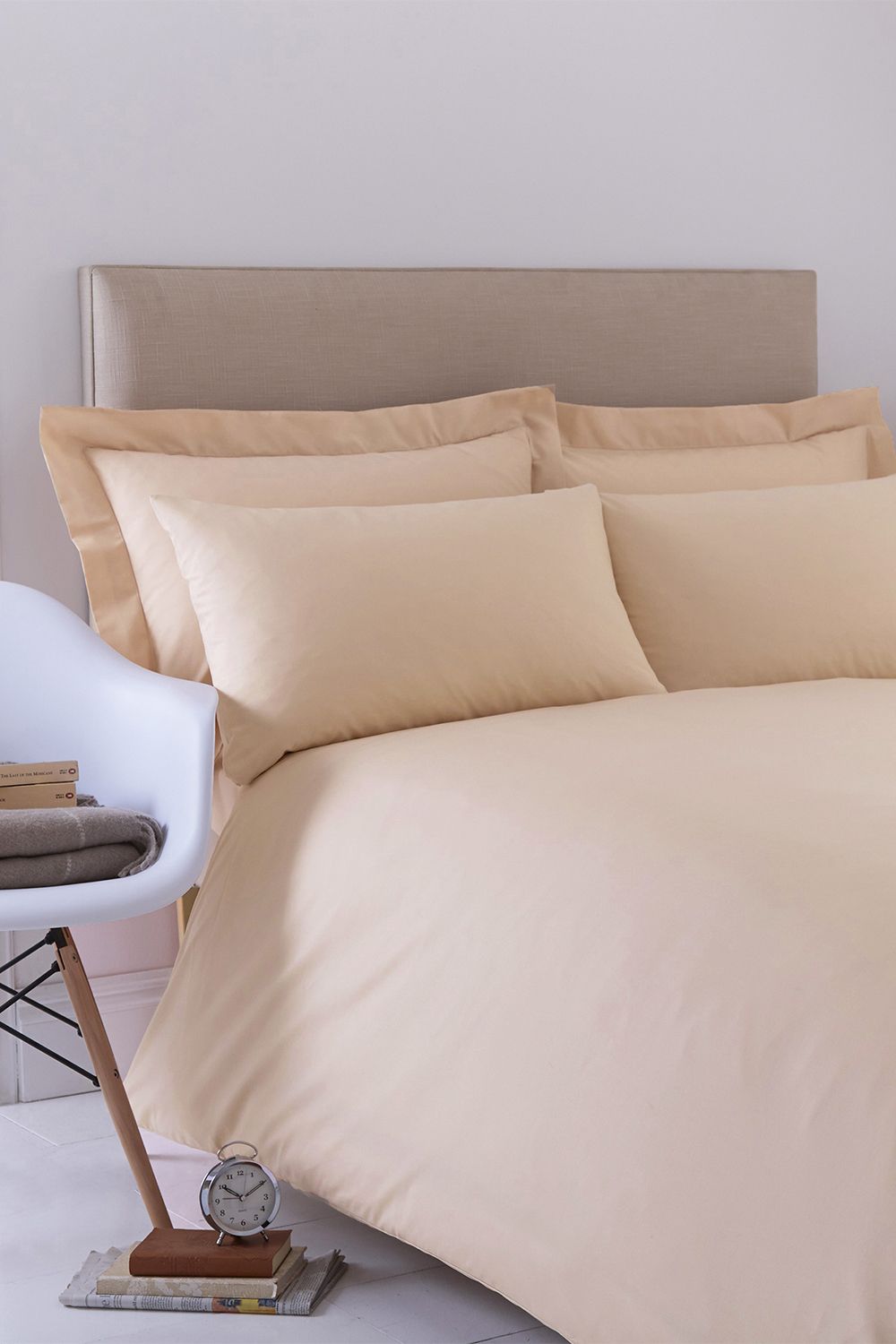 Martex Poetry Plain Dyed Duvet Cover Set in Cream