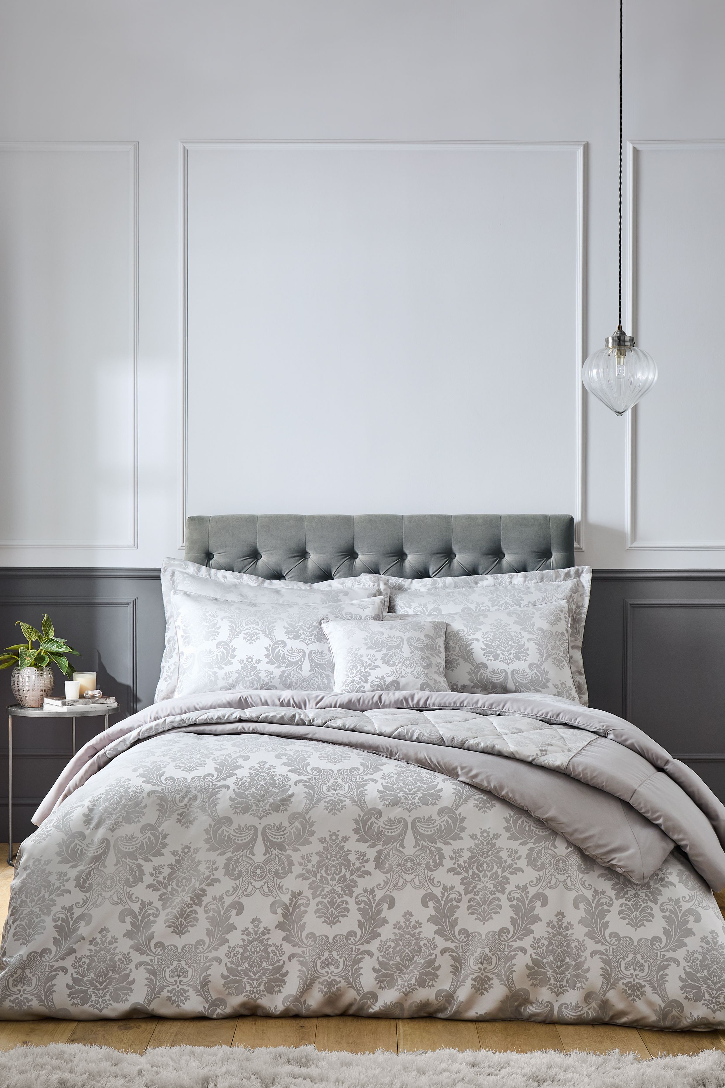 Catherine Lansfield 'Damask Jacquard' Duvet Set in Silver