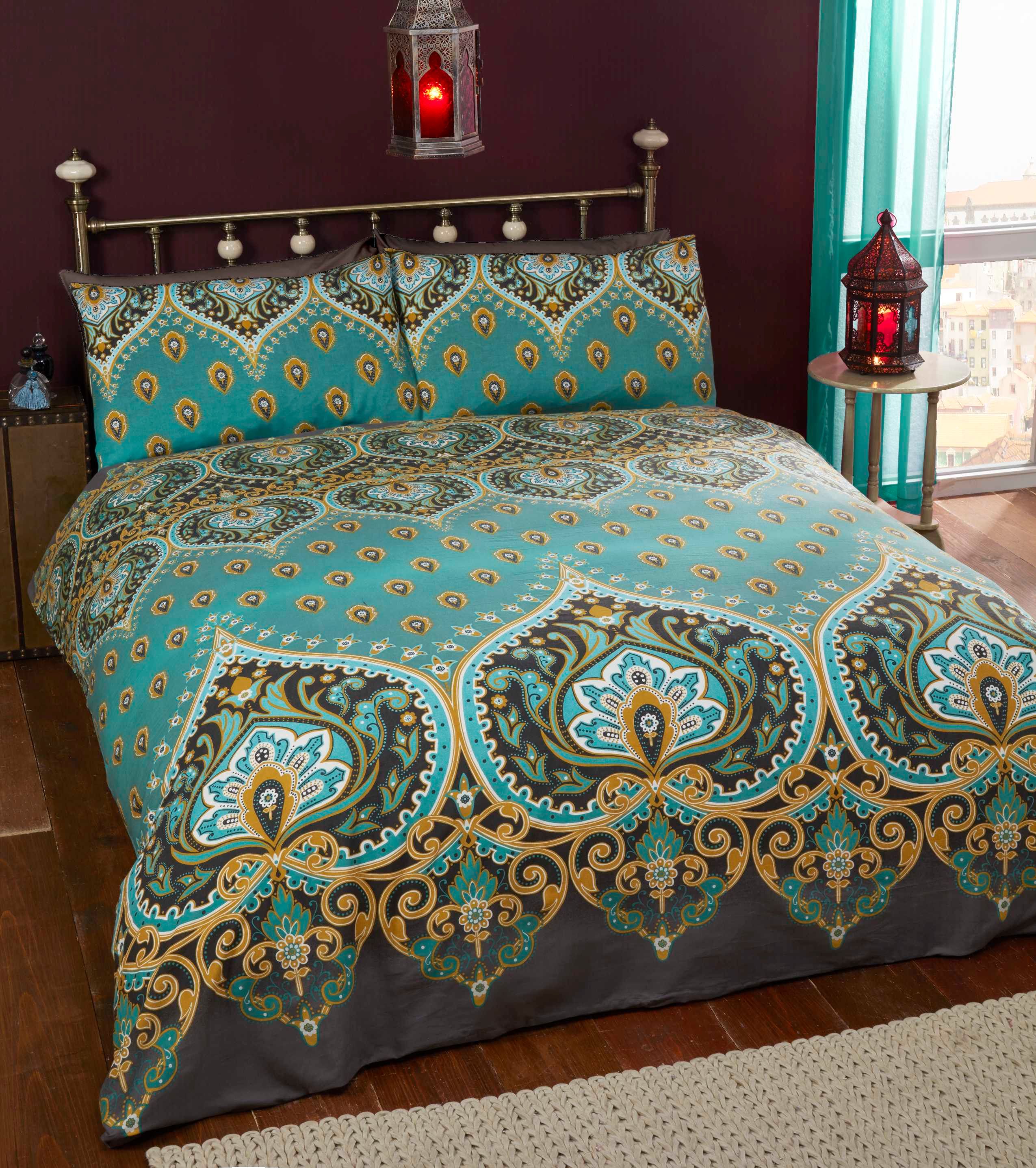 Rapport Home Asha Polycotton Duvet Cover Set With Pillowcase in Emerald