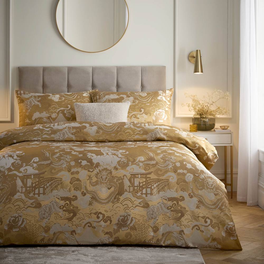 Paoletti Baransu Jacquard Duvet Cover Set in Gold