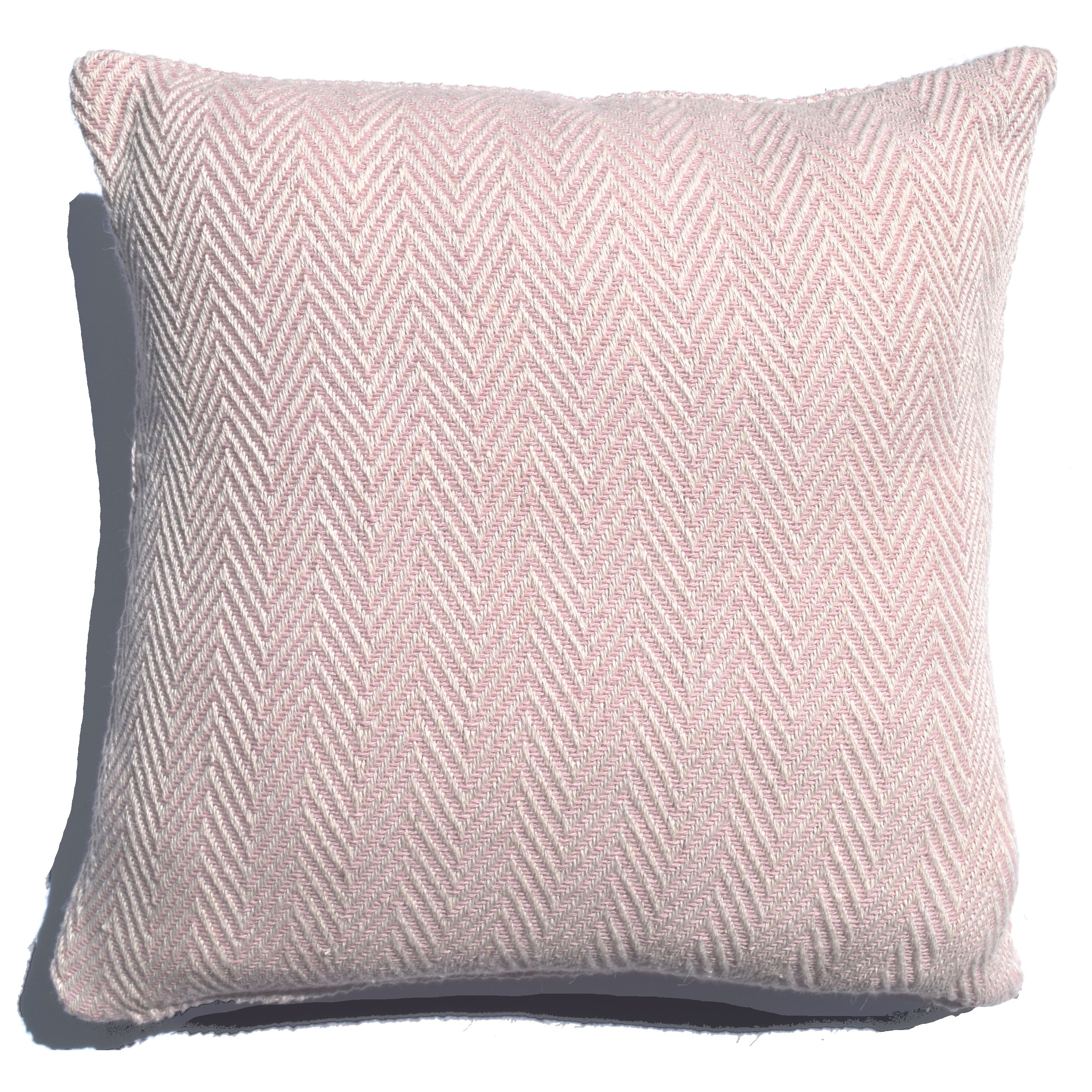 Rapport Home Skye Cushion Covers (43x43 cm) in Dusty Pink