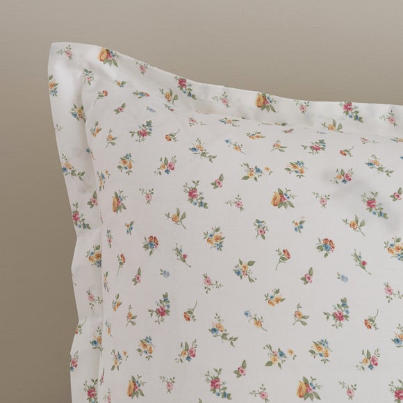 Ditsy Patchwork Oxford Pillowcase 2