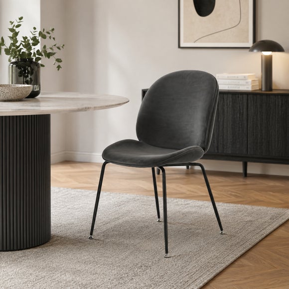 Fusion Living Luxurious Velvet Dining Chair with Black Metal Legs