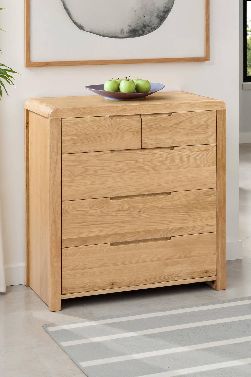 Julian Bowen Curve 5 Drawer Chest (3+2) in Light Oak