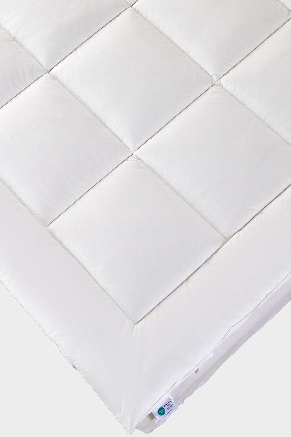 Homescapes Premium Wool Mattress Topper Deep Fitting Comfort in White
