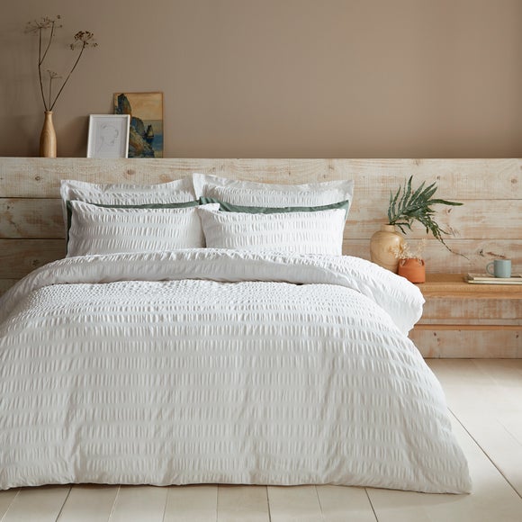 Aria Seersucker 100% Cotton Duvet Cover & Pillowcase Set