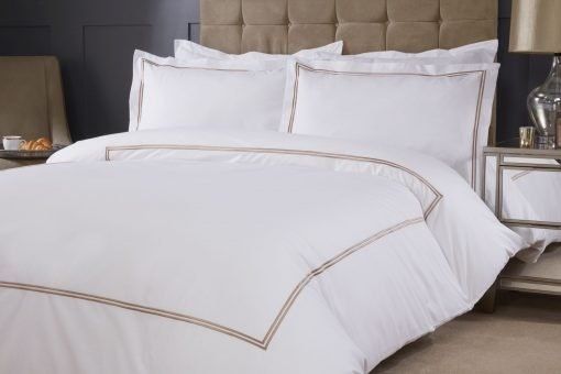 New Edge Blinds Carlton Embroidered Duvet Set in Brown