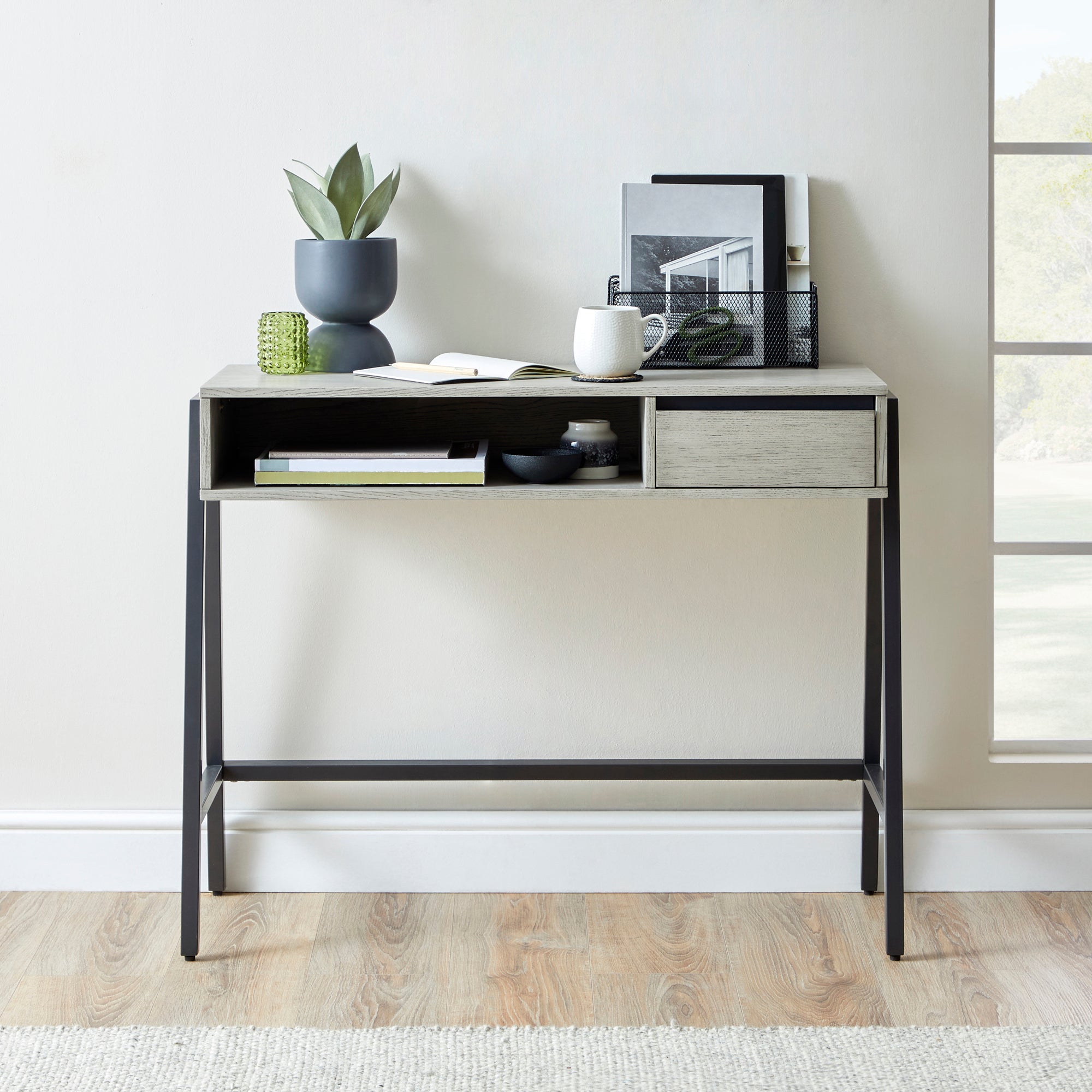 Blake Desk Grey