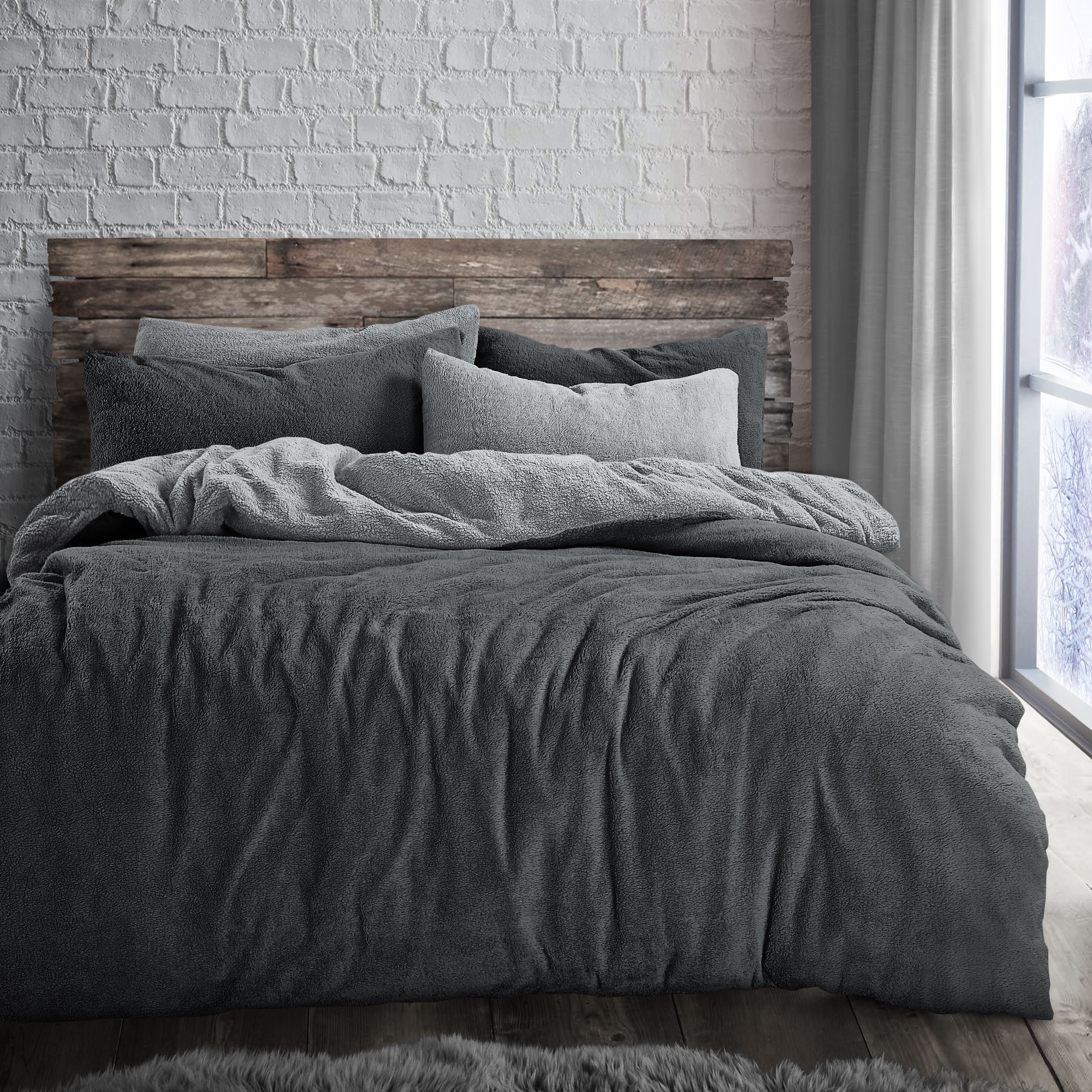 Velosso Teddy Two Tone Warm & Cosy Duvet Cover & Pillowcase Set in Charcoal