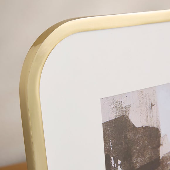 Bellamy Cast Metal Curved Corner Photo Frame 3