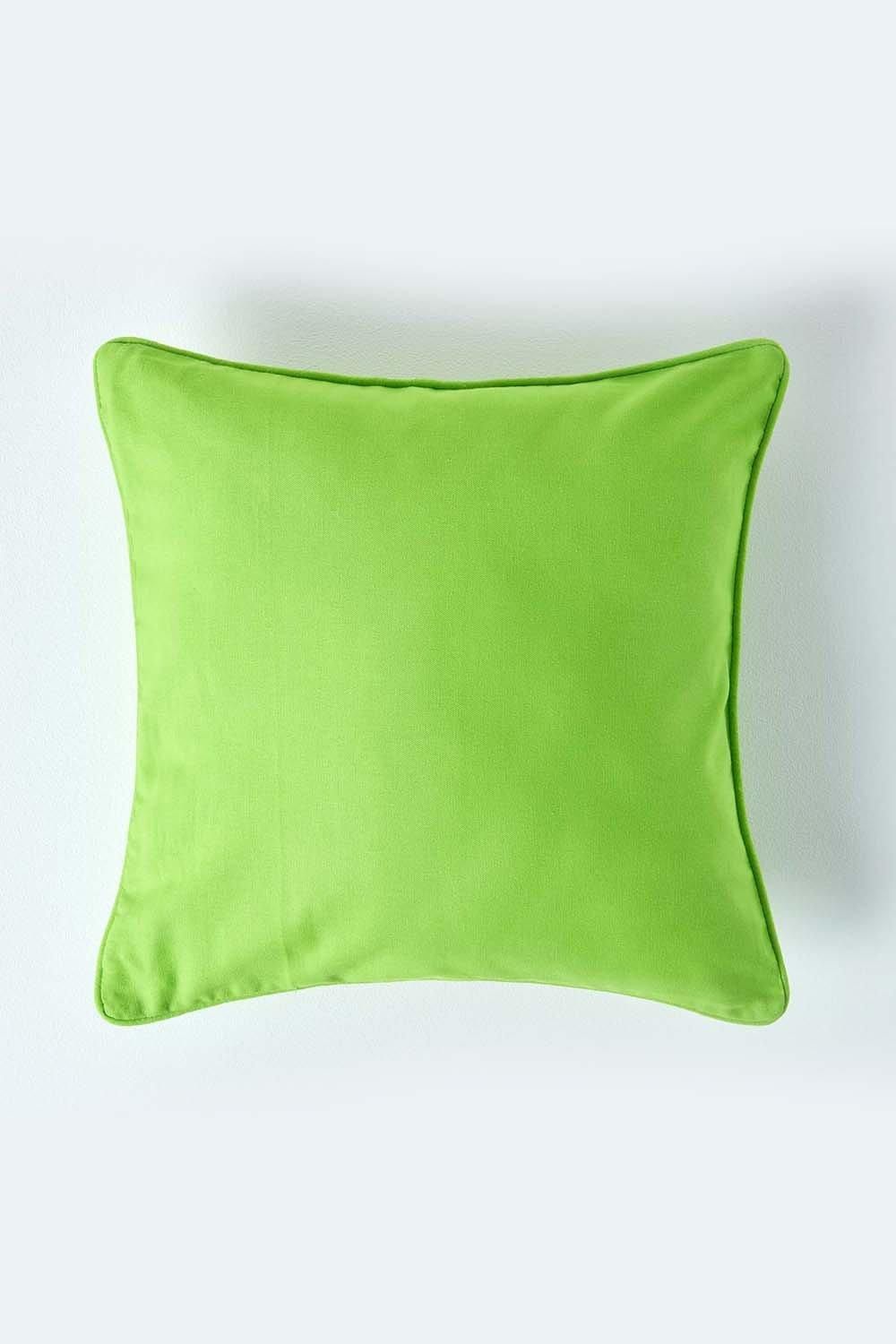 Homescapes Cotton Plain Cushion Cover in Green