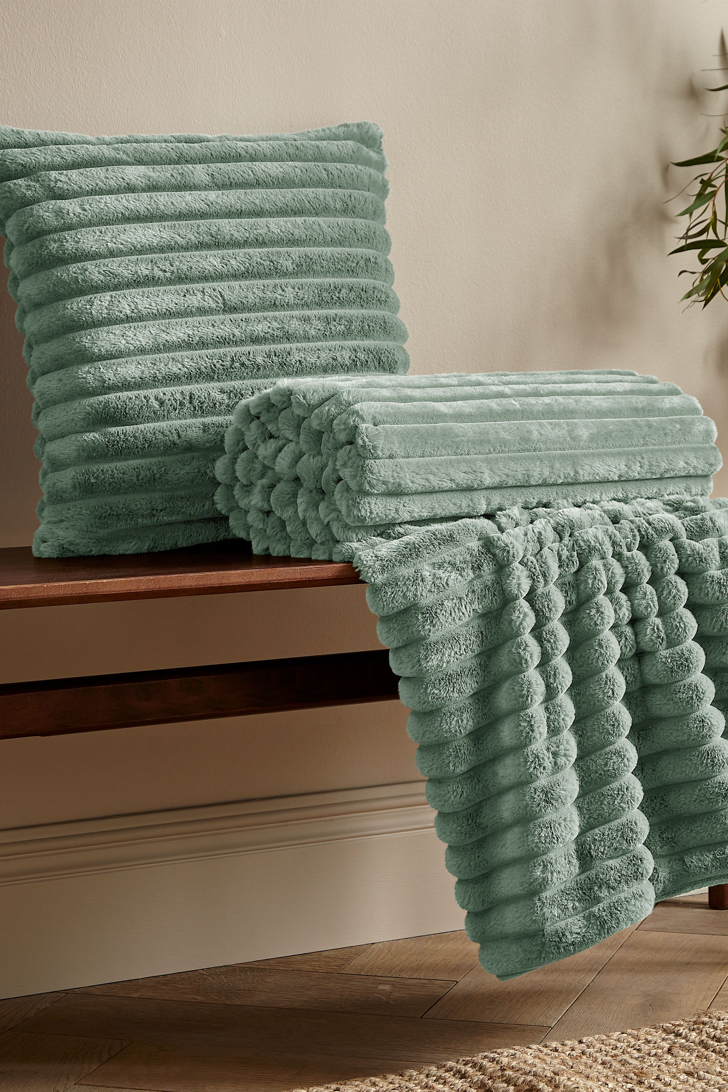 Catherine Lansfield 'Cosy Ribbed' Cushion in Green 3