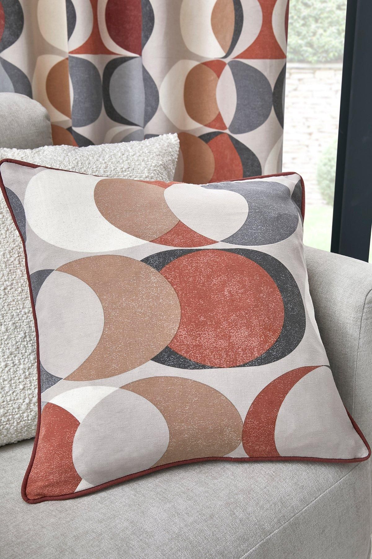 Fusion 'Sander' 100% Cotton Filled Cushion in Dark Red