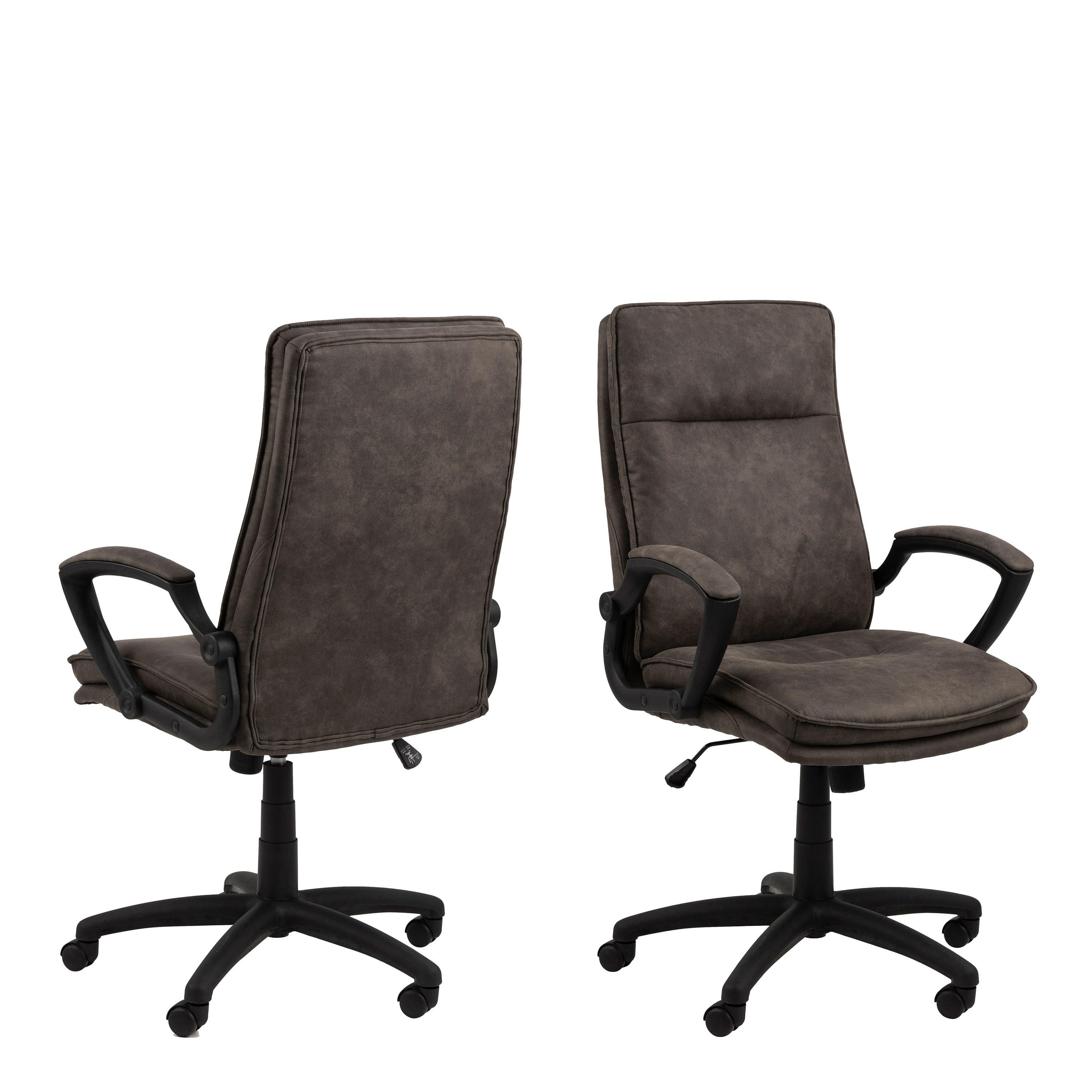 Furniture To Go Brad Swivel Desk chair with Armrest in Black