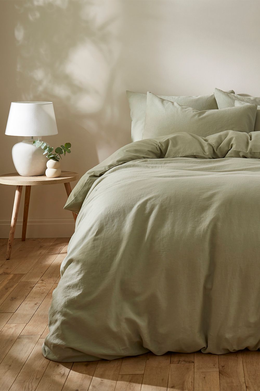 Martex Touch of Linen Duvet Cover Set (Includes 2 Pillowcases 1 For Single) in Pale Green