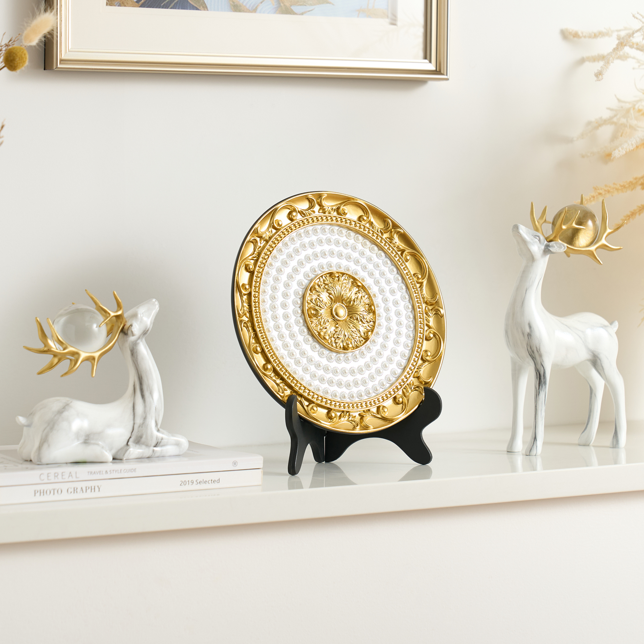 3 pcs Golden Deer Figurine with Decorative Plate Set, Luxury Resin Animal Sculptures