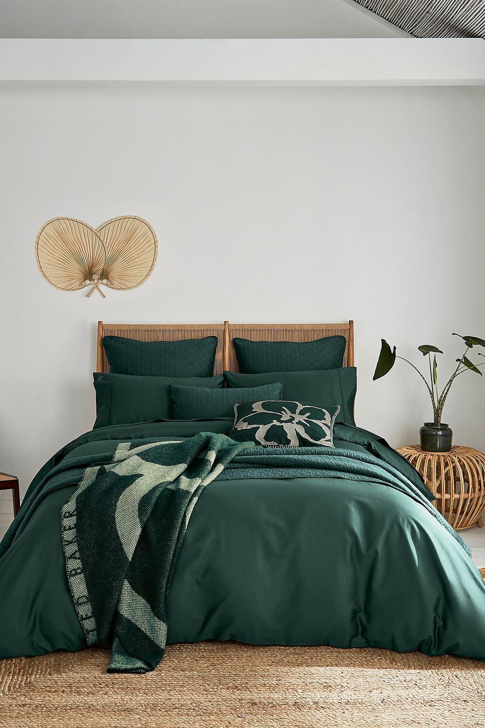 Ted Baker 'TB Plain Dye' Cotton Sateen Duvet Cover in Dark Green 4
