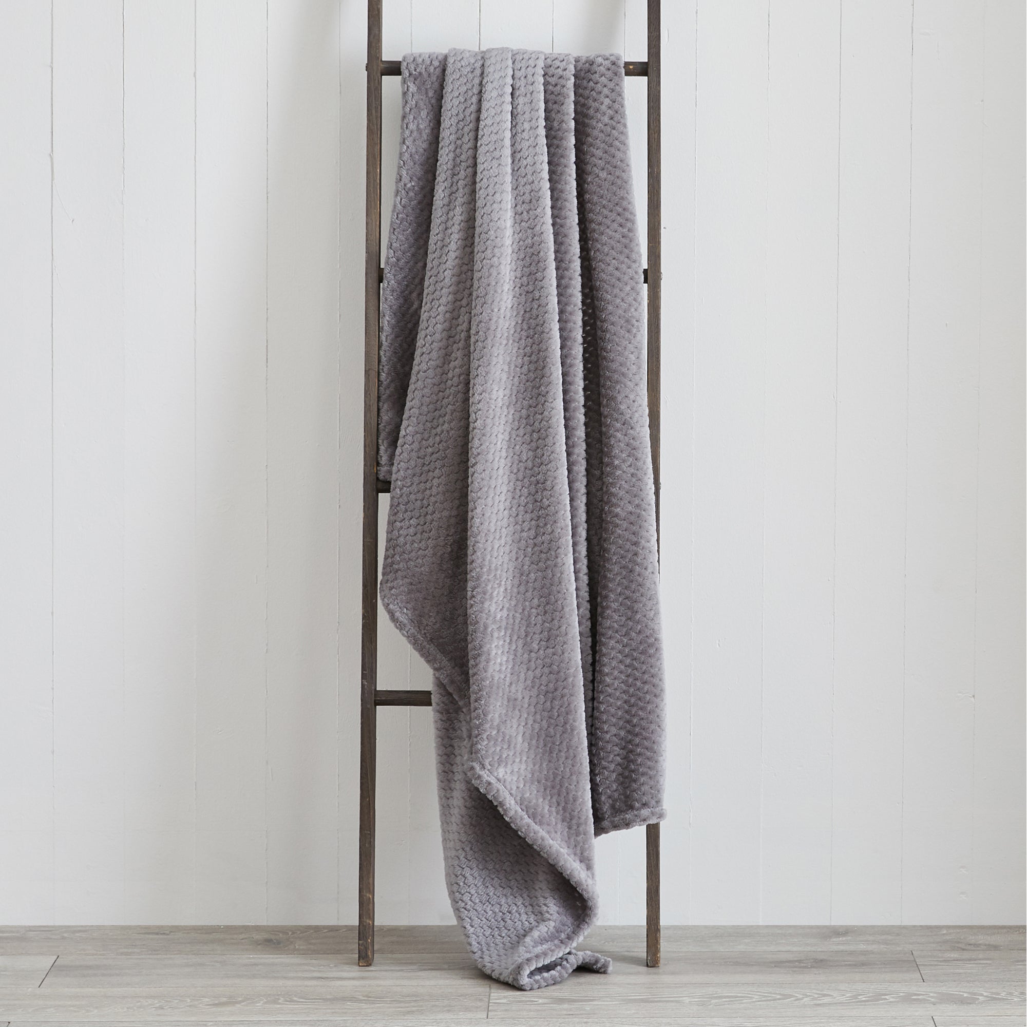 Evan 130cm x 180cm Throw Stone