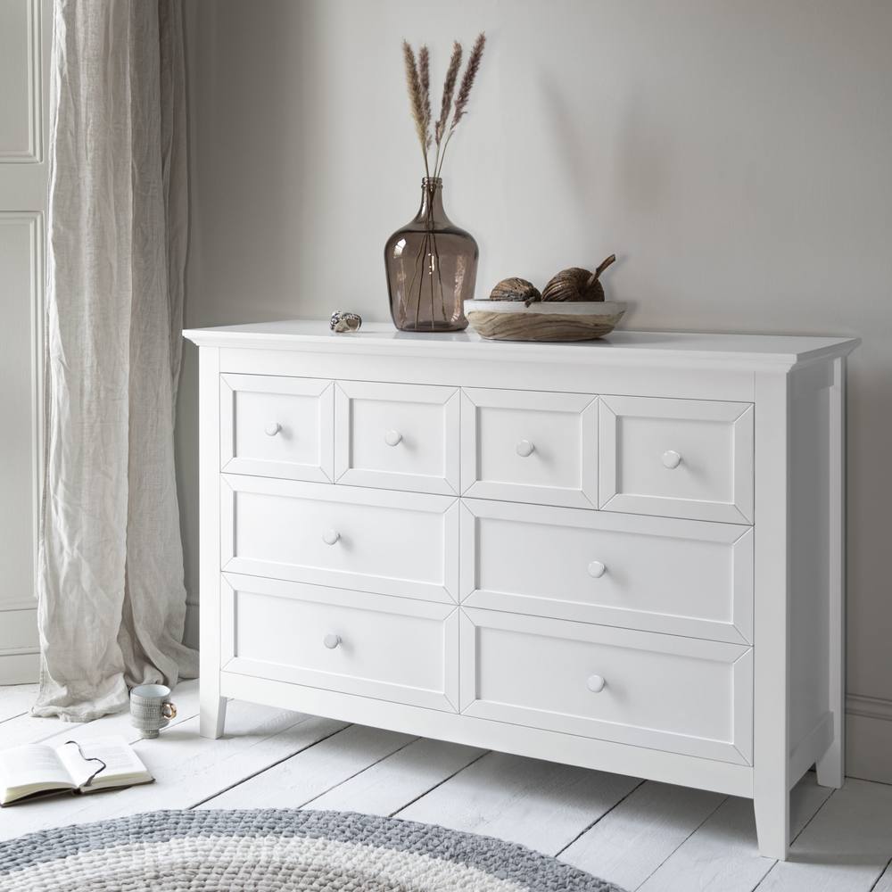 Nöa and Nani Torsby Chest of Drawers 8 Drawer in White