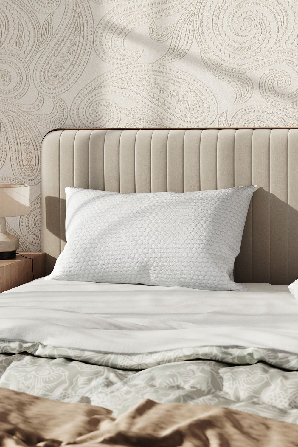 Living and Home Medium Support Shredded Memory Foam Pillow with Removable Washable Bamboo Fiber Honeycomb Pattern Cover, 74cm L x 48cm W
