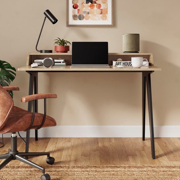Markus Desk