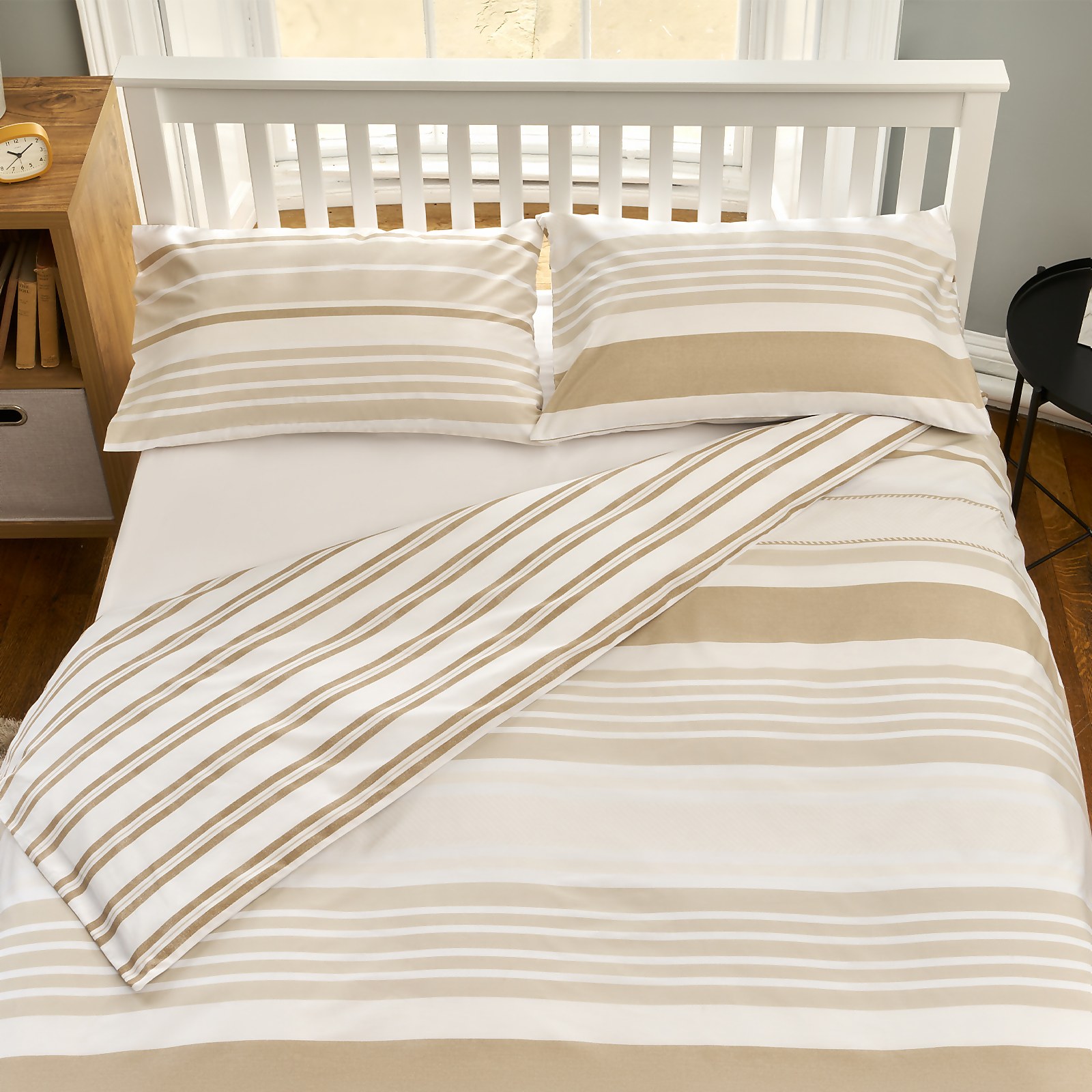 The Willow Manor Easy Care Percale King Duvet Set Metro Stripe - Natural