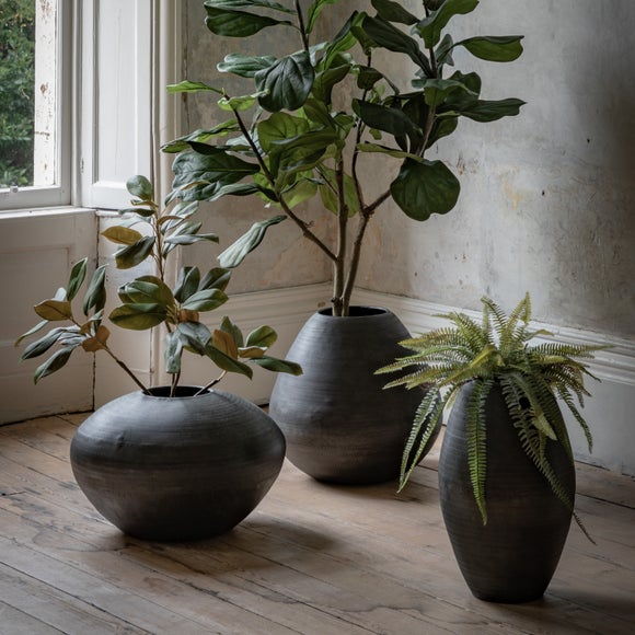 Cedar & Sage Chatai Artistic Aluminium Vase 2