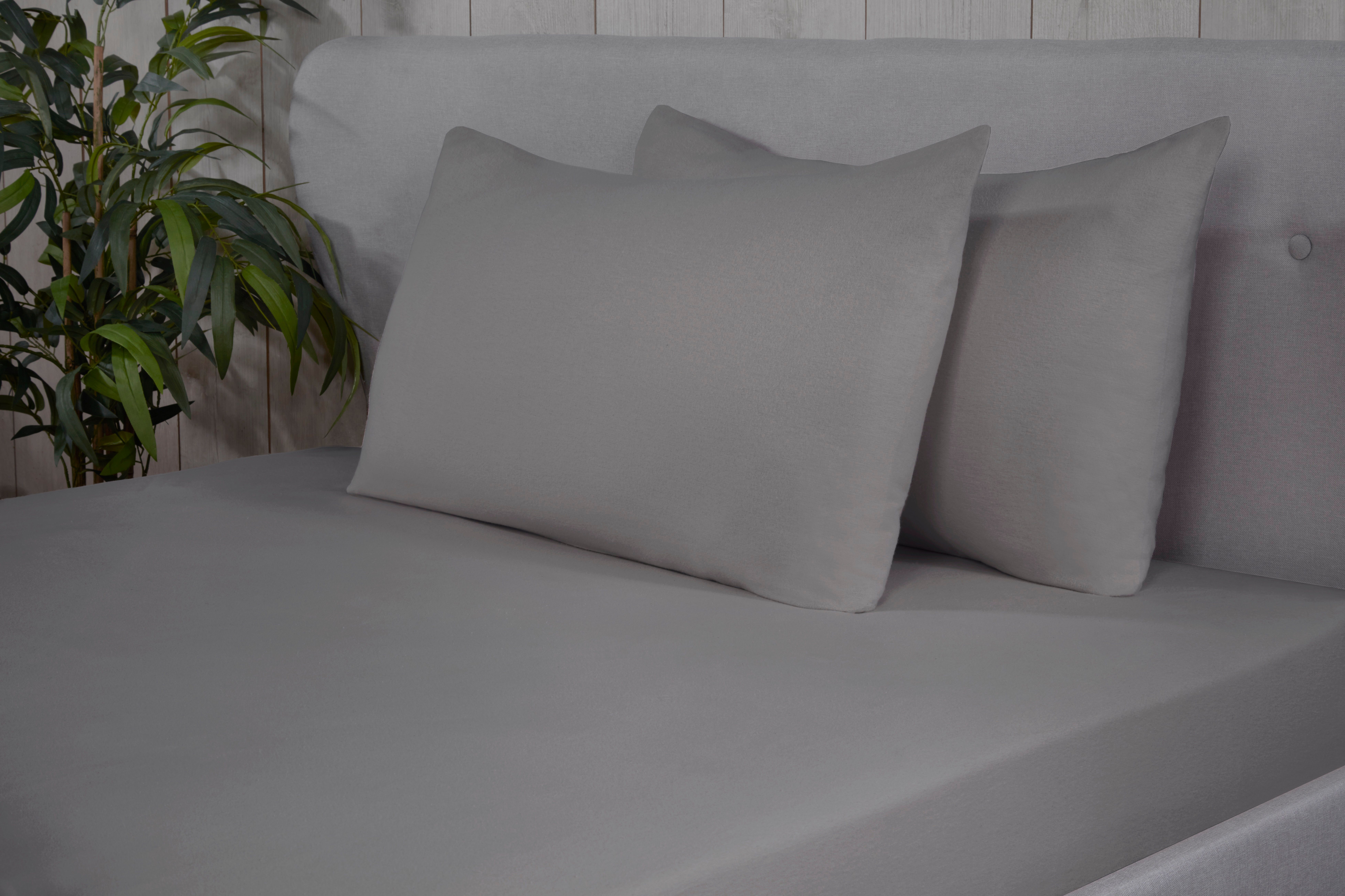 Smart Living Brushed Cotton Bed Linen Fitted Bedsheet or Pillowcase Pair Non Iron in Silver