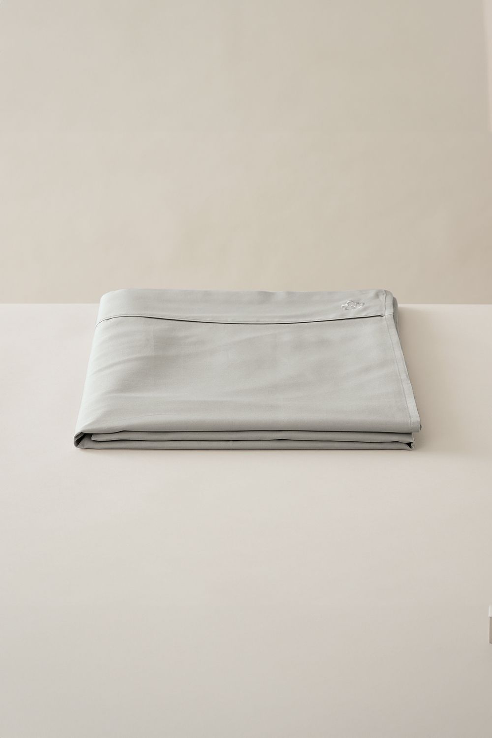 Ted Baker 'TB Plain Dye' Cotton Sateen Flat Sheet in Silver