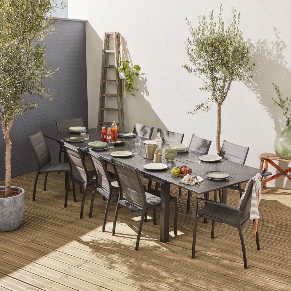 sweeek 10-seater Extendable Aluminium Garden Table Set With Chairs in Grey