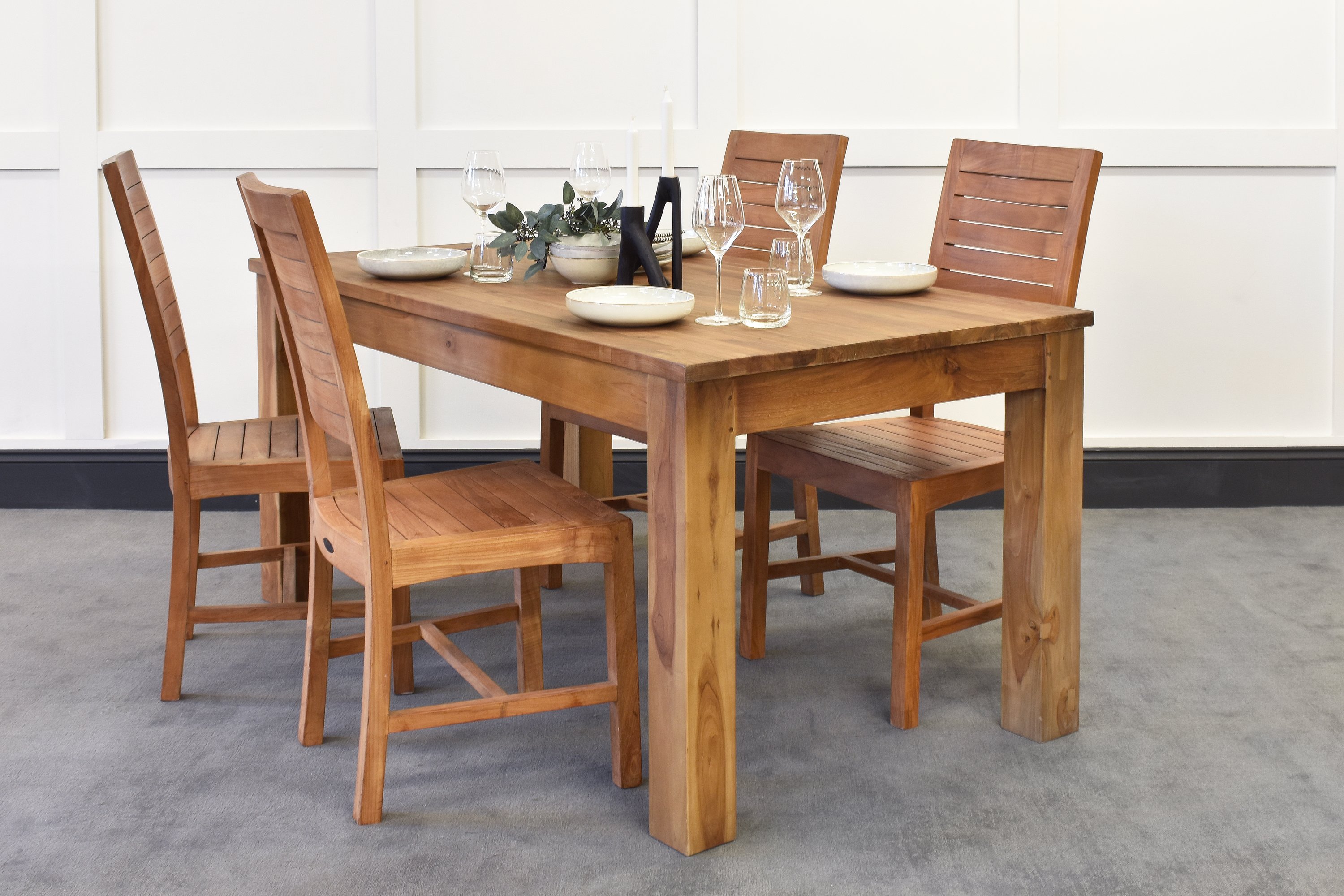 Lifestyle Dining Table & Oasis Chairs Bundle