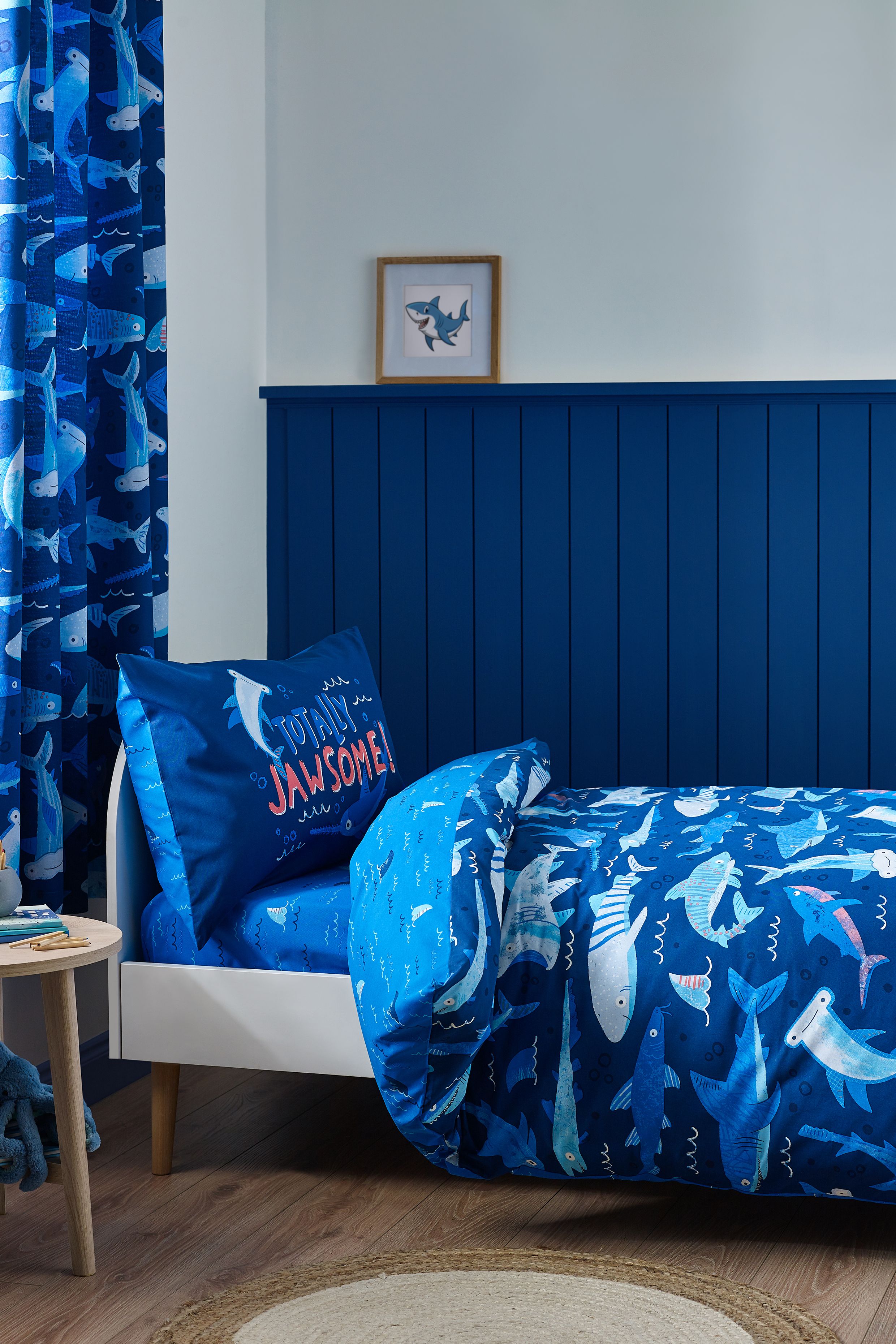 Catherine Lansfield 'Jawsome Shark' Reversible Duvet Cover Set in Navy