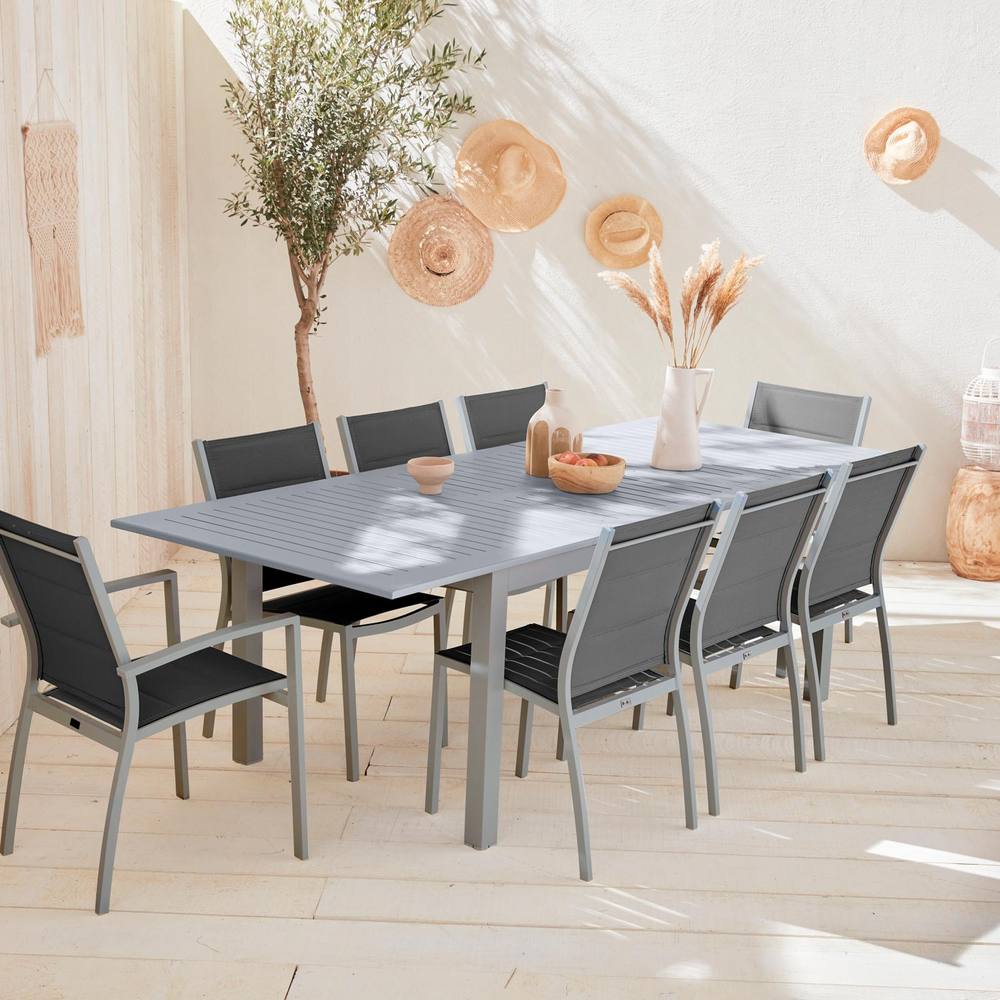 sweeek 8-seater Extendable Aluminium Garden Table Set With Chairs in Grey