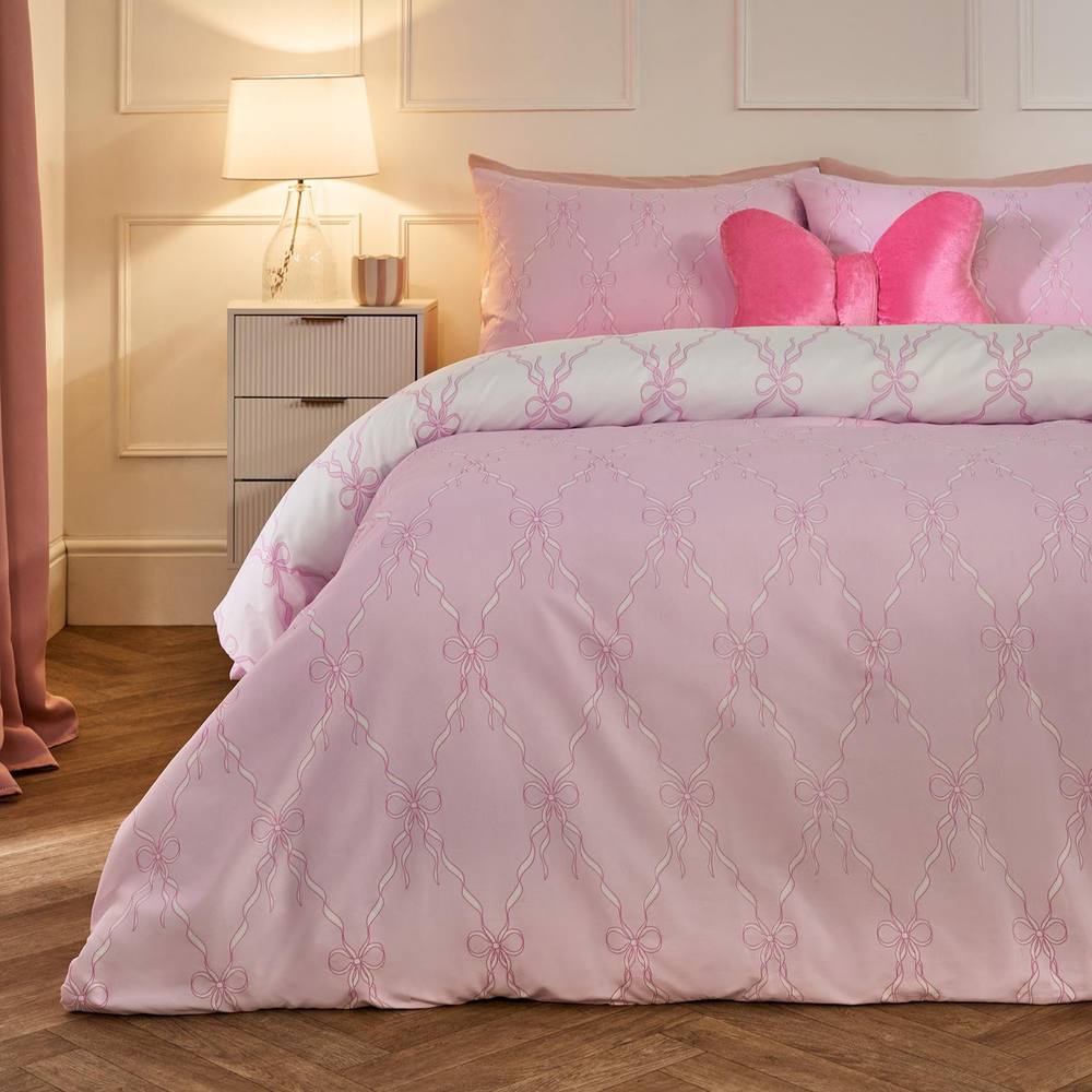 OHS Bow Lattice Microfibre Reversible Duvet Cover Set with Pillowcase in Pink