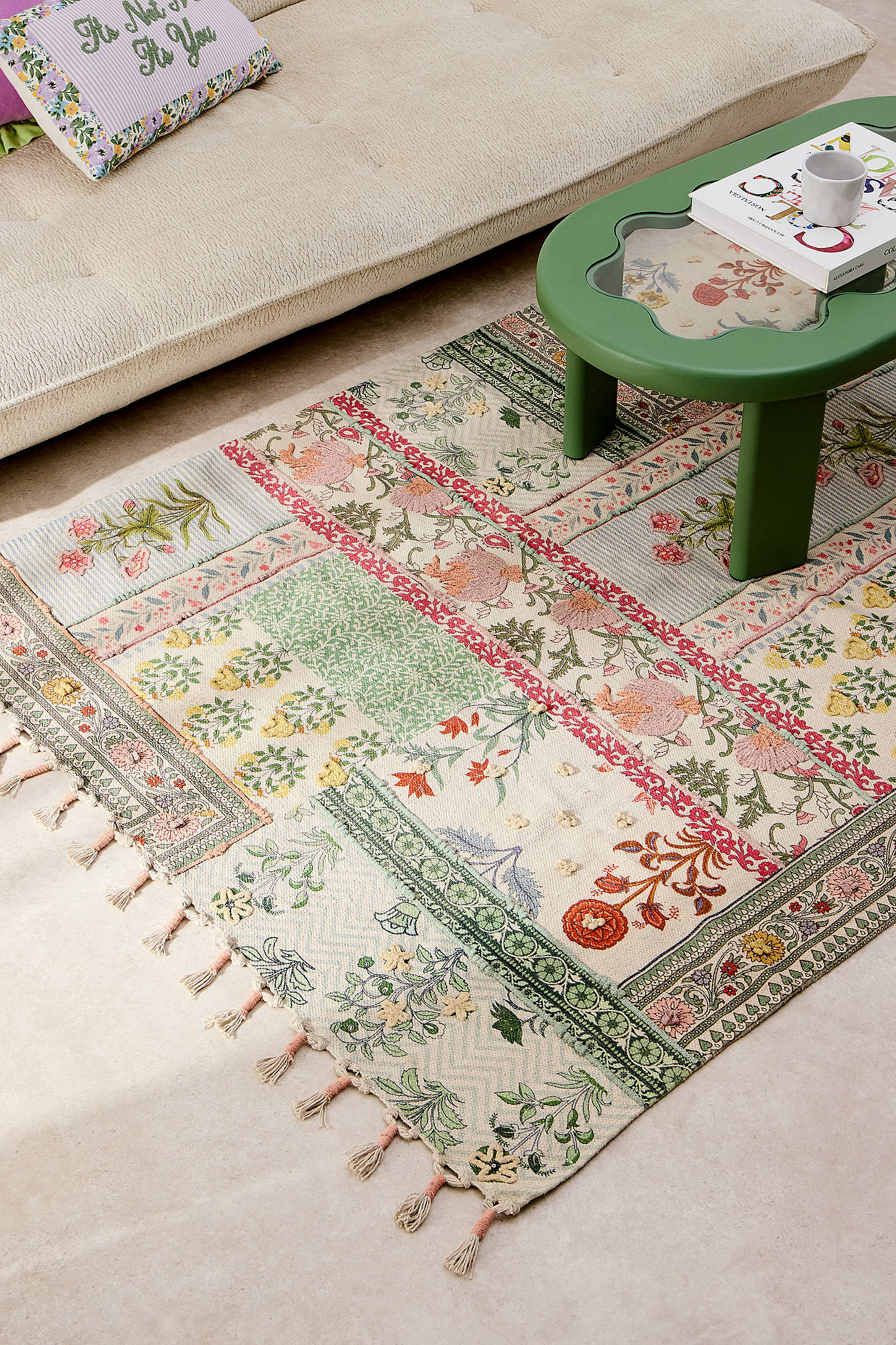 Embellished Patchwork 4x6 Rug - Pink