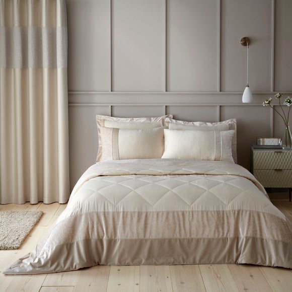 Beverley Bedspread