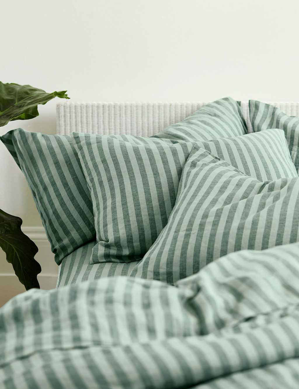 Piglet In Bed 2 Pack Pure Linen Pembroke Stripe Pillowcases Green Mix