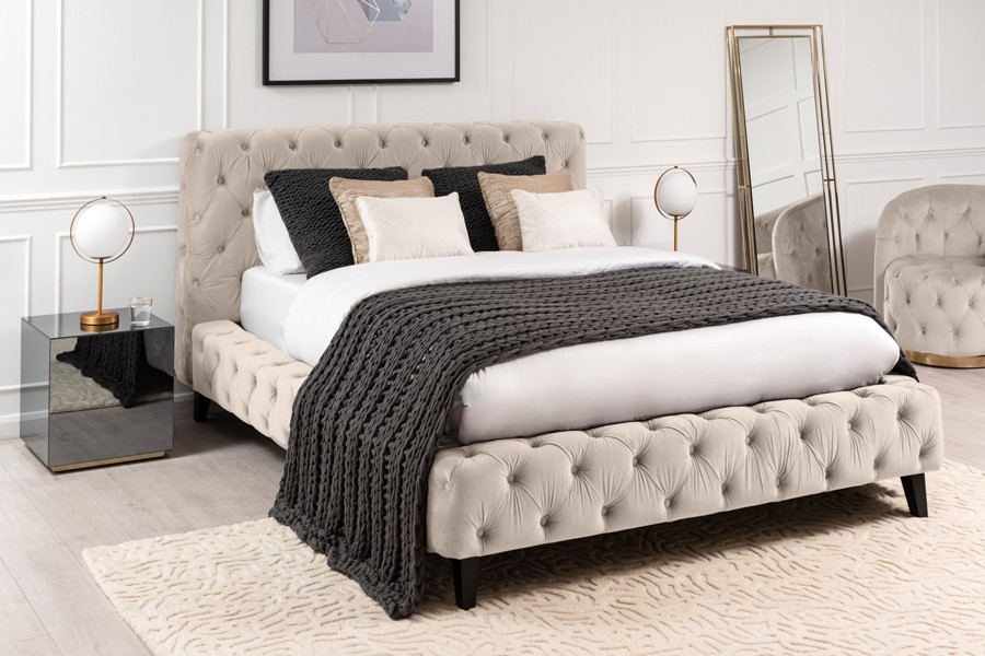 Megan Bed Chalk