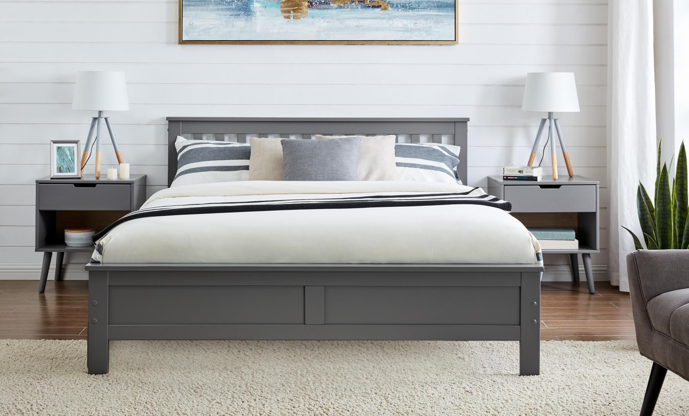 FurnitureboxUK Azure Modern White Solid Pine King Bed + Windsor Mattress in Grey 2