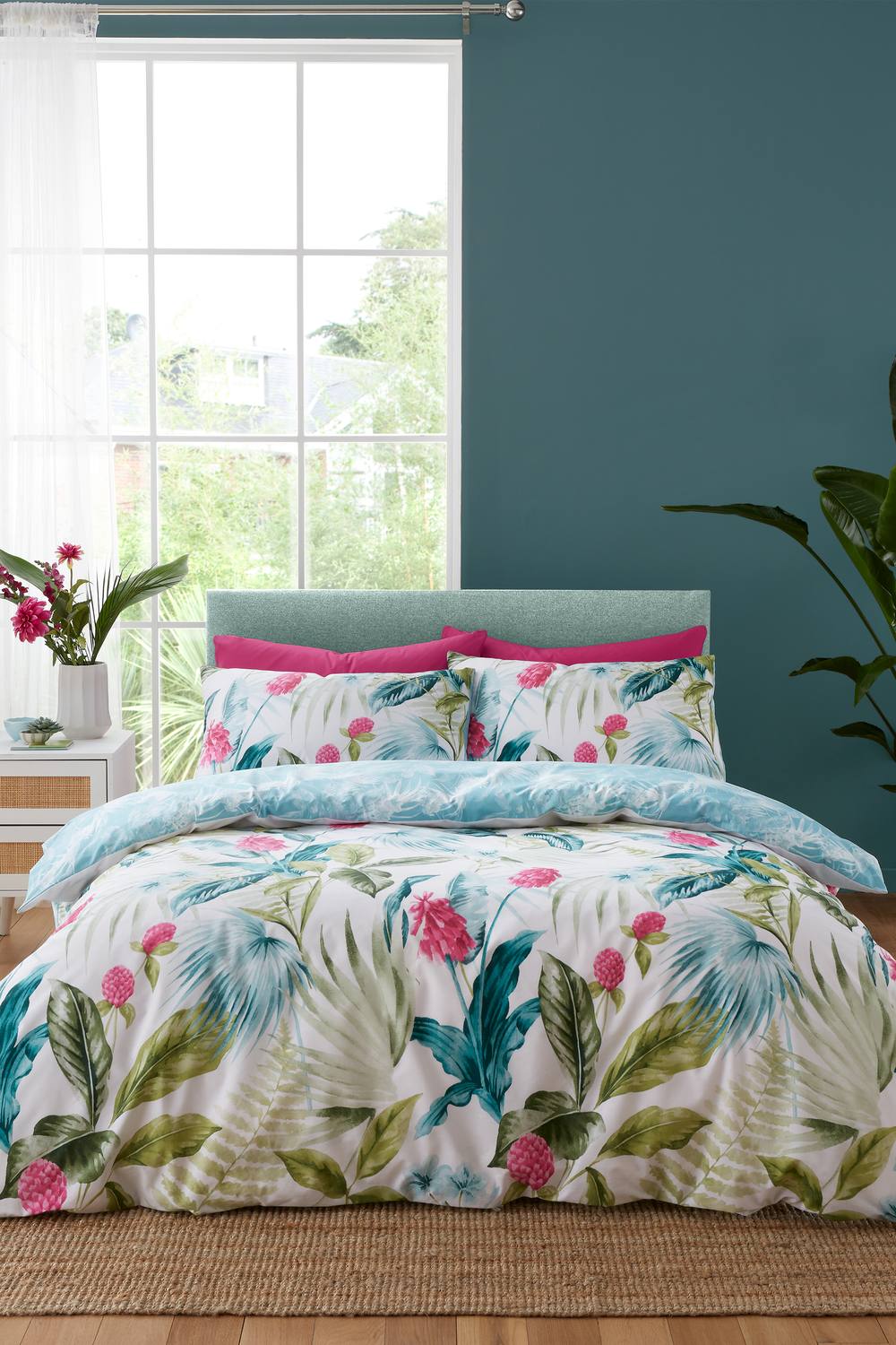 Catherine Lansfield Aruba Tropical Floral Reversible Duvet Cover Set