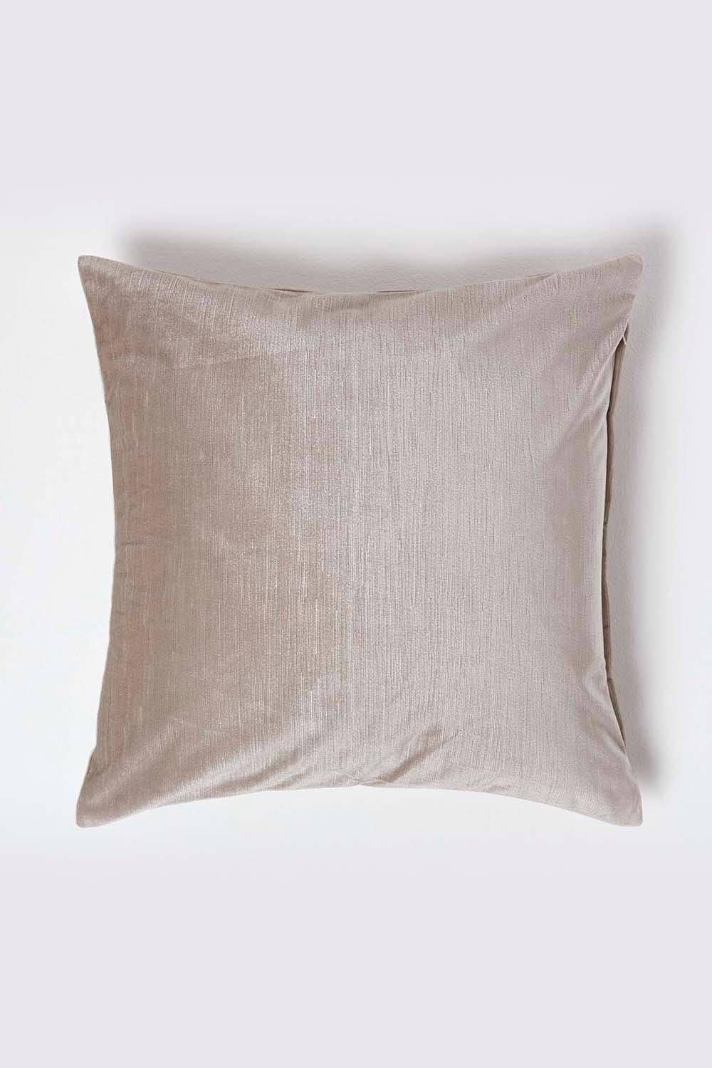 Homescapes Luxury Velvet Cushion Cover in Light Beige