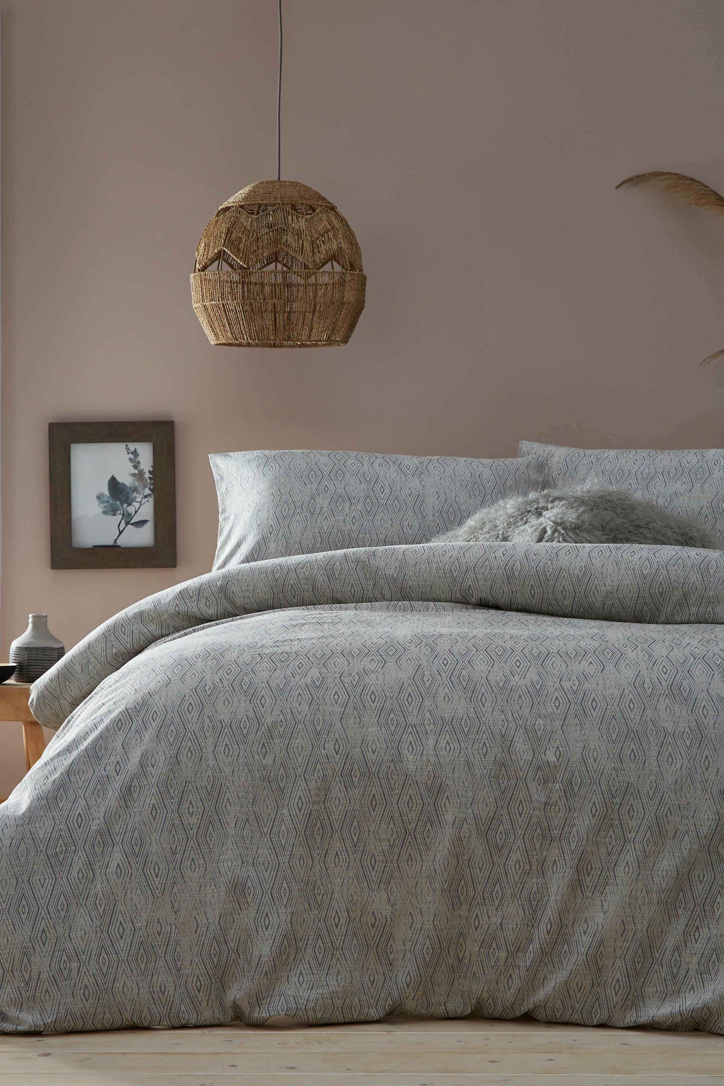 Ami Jacquard Double Duvet Set