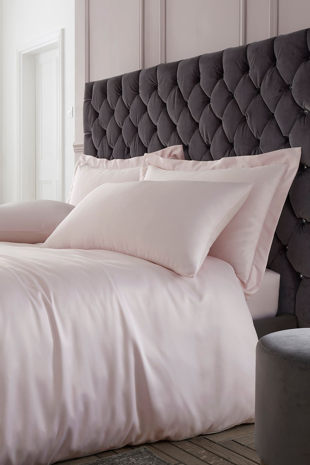 Catherine Lansfield 'Silky Soft Satin' Duvet Set in Pink