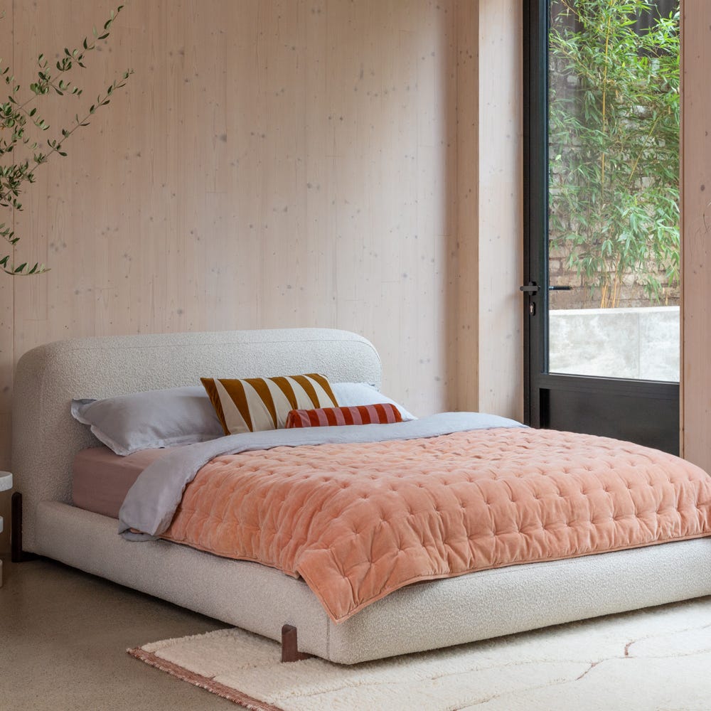 Heal's Velvet Quilt Dusky Pink 140 x 200cm 4