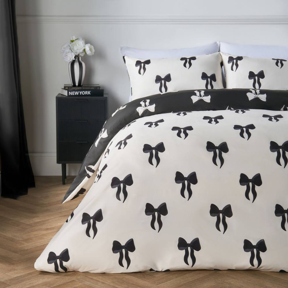 OHS Bows Microfibre Reversible Bedding Set Duvet Cover with Pillowcase in White