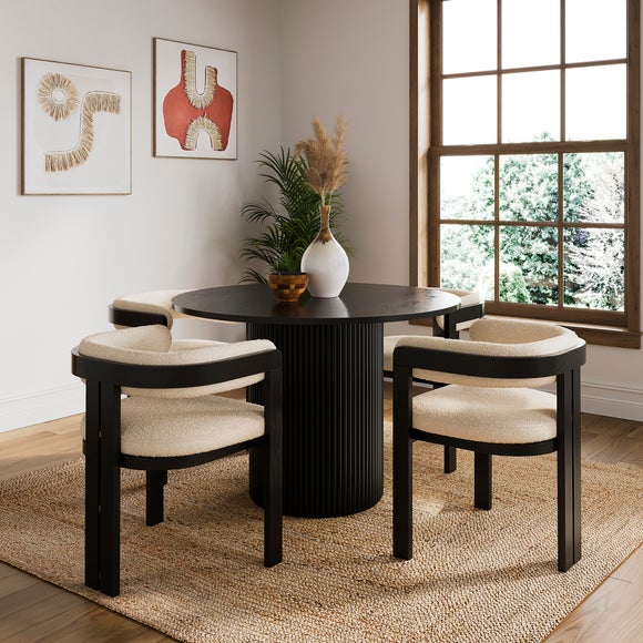 Amari 4 Seater Round Dining Table, Oak